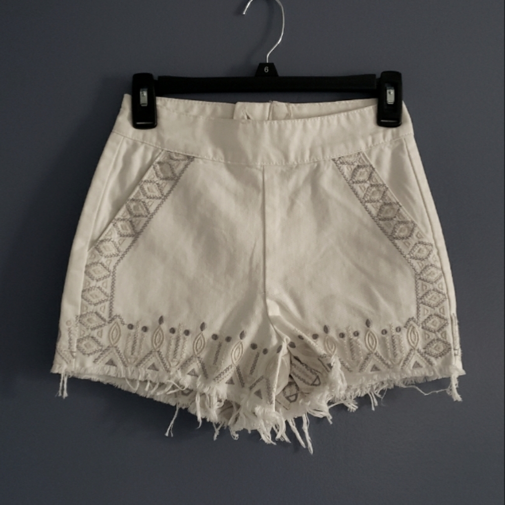 Revolve Blank NYC boho Embroidered raw hem Shorts